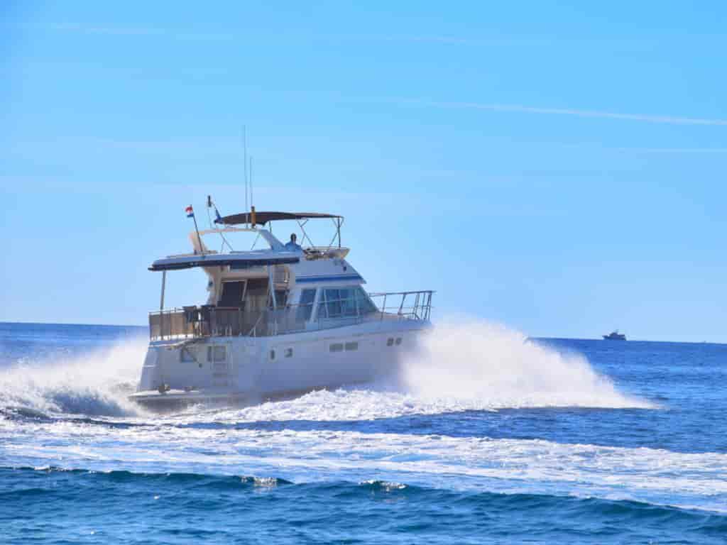 Boat picture 9