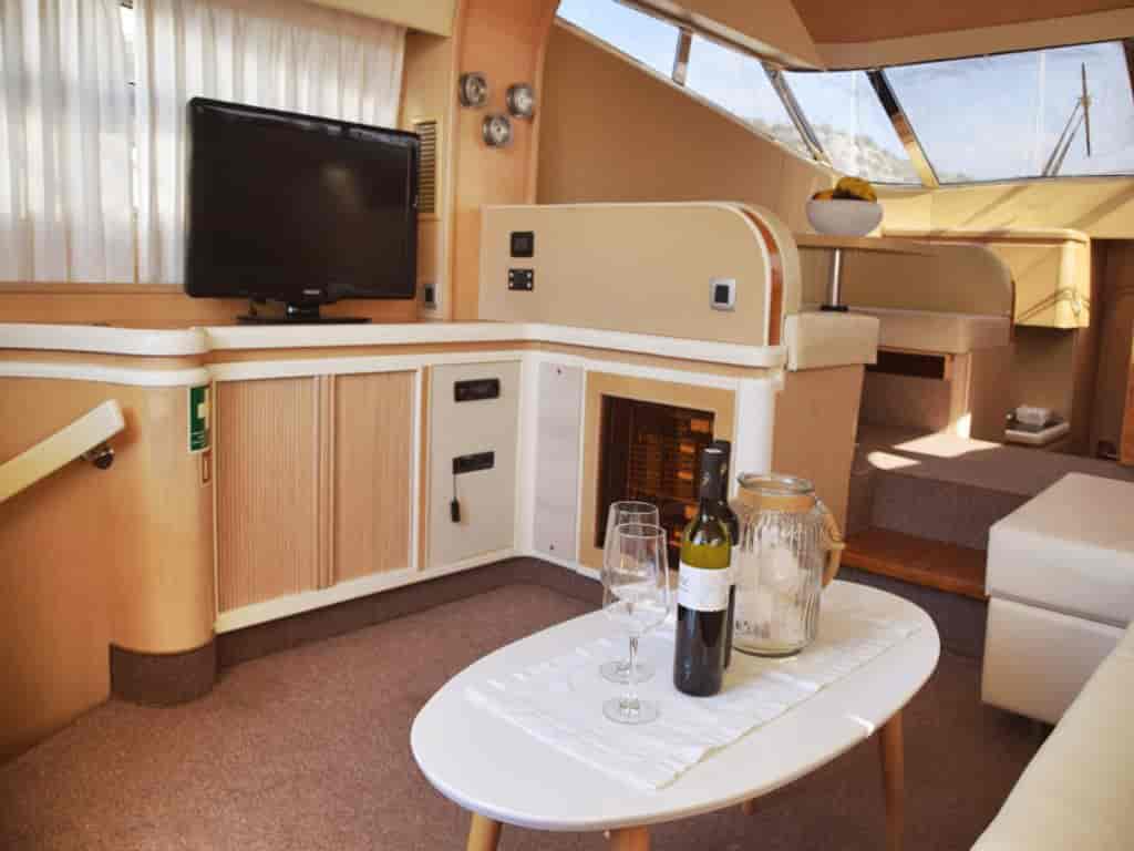 Boat picture 14