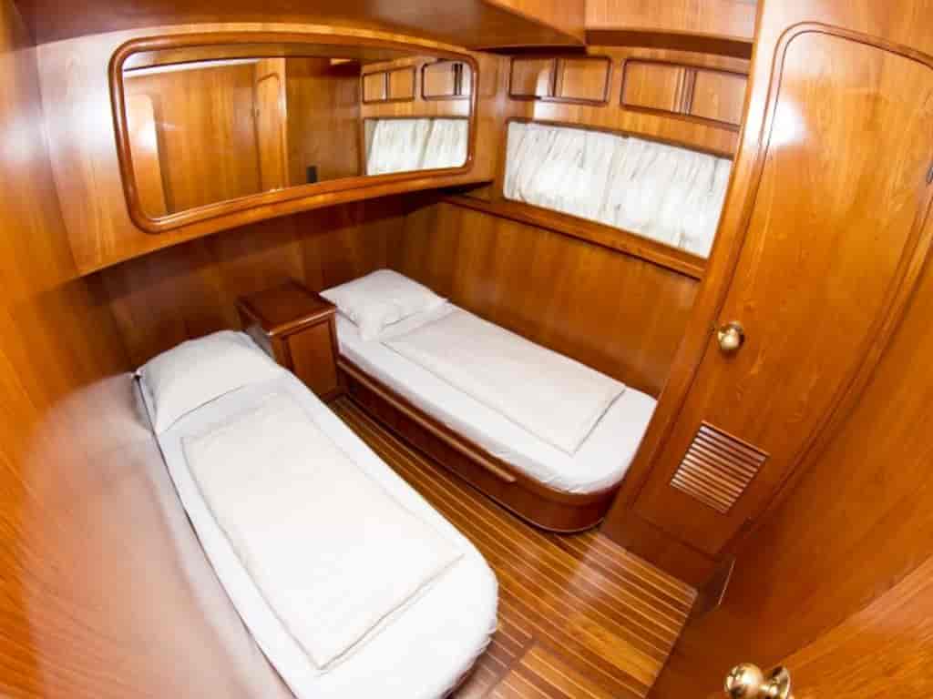 Boat picture 7