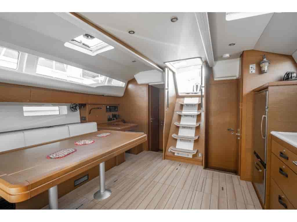 Boat picture 9