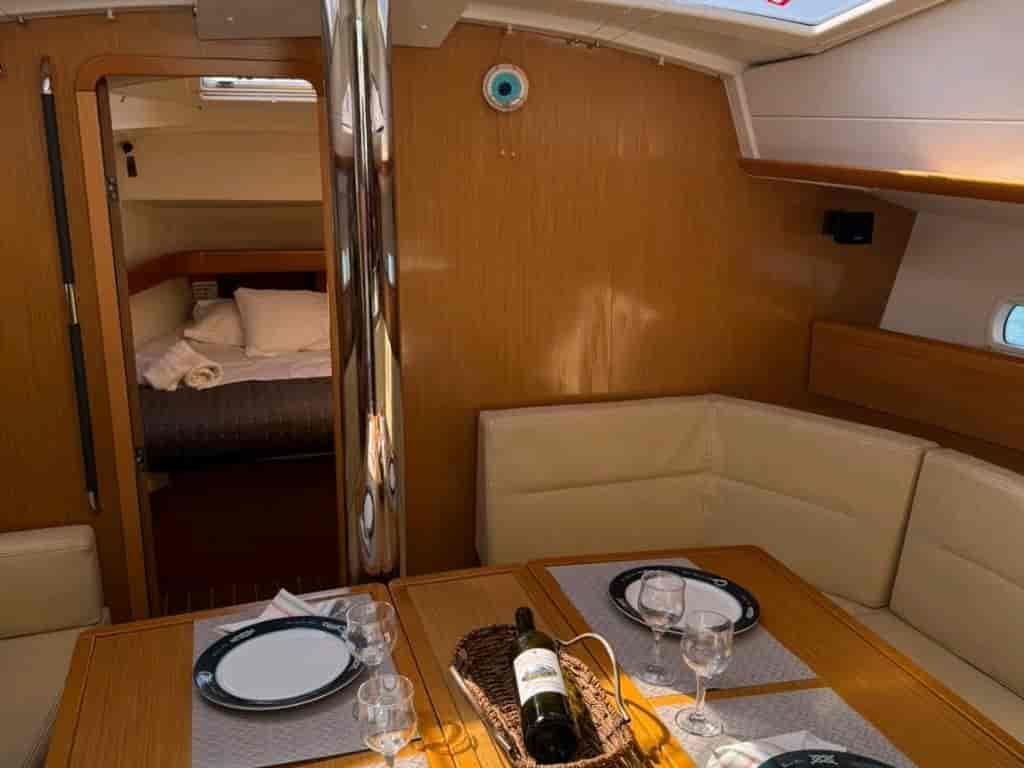 Boat picture 9