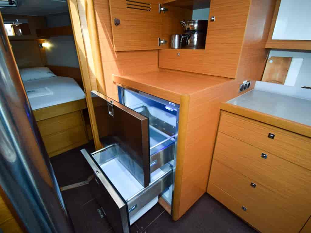 Boat picture 17