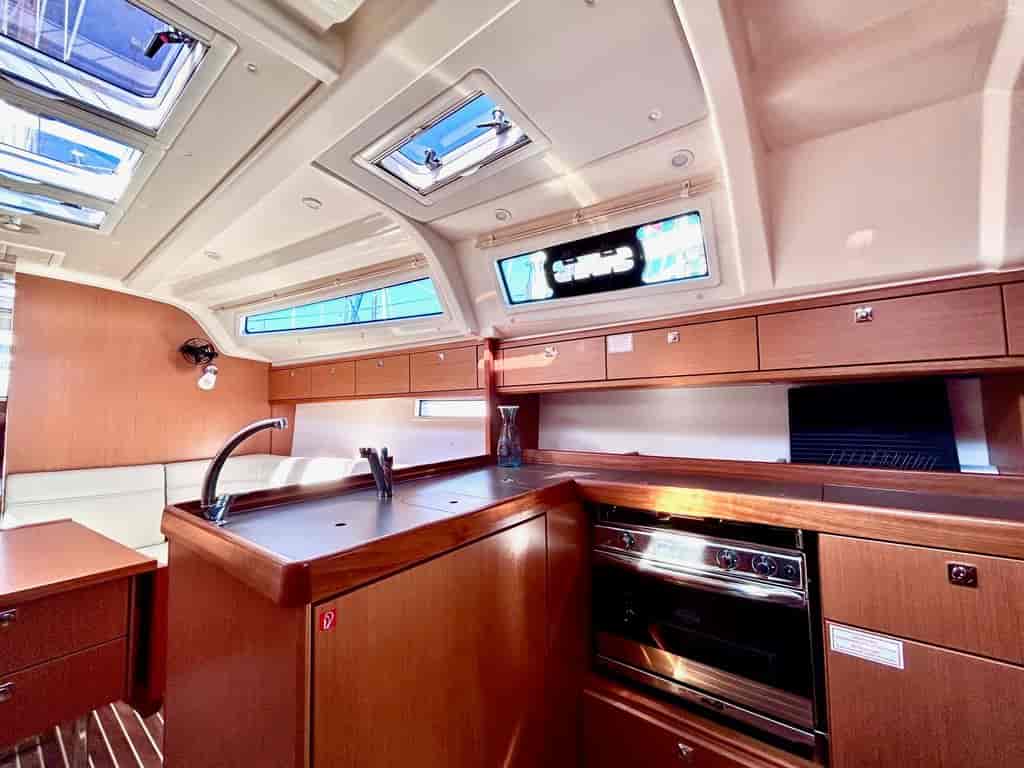 Boat picture 9
