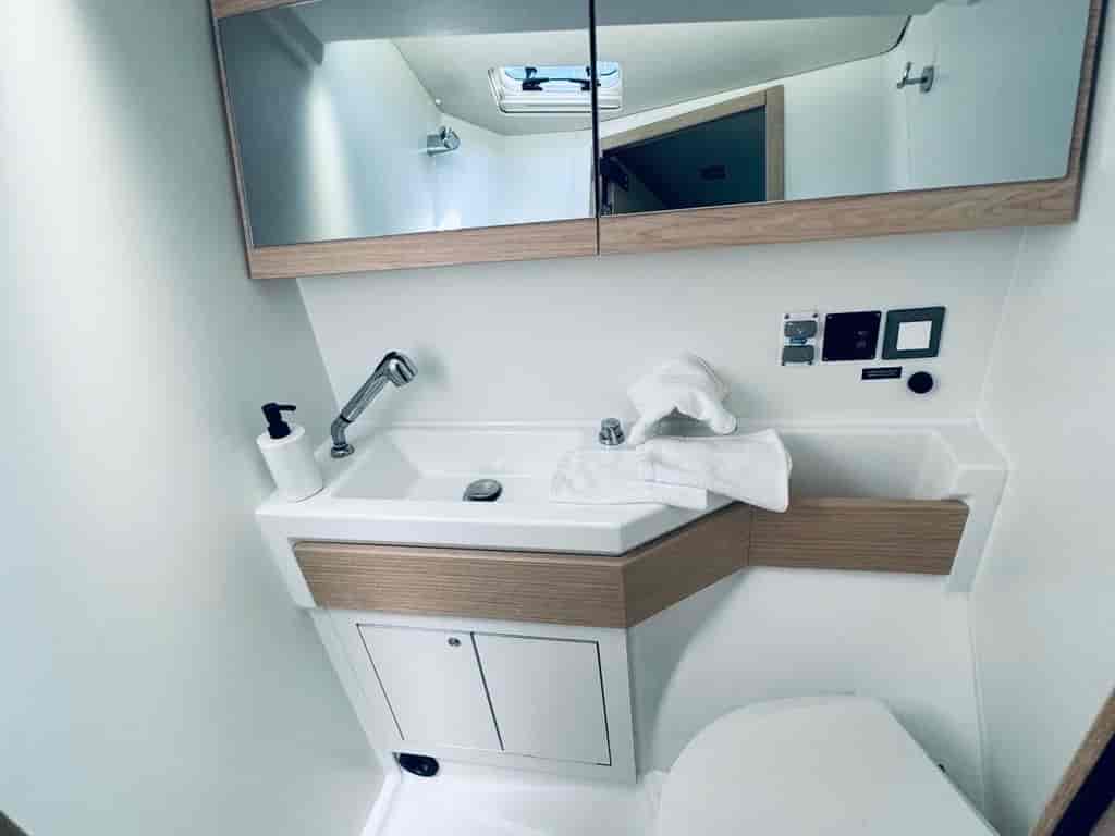 Boat picture 9