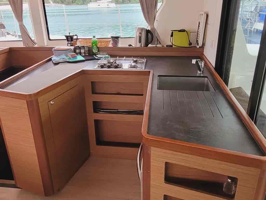 Boat picture 16