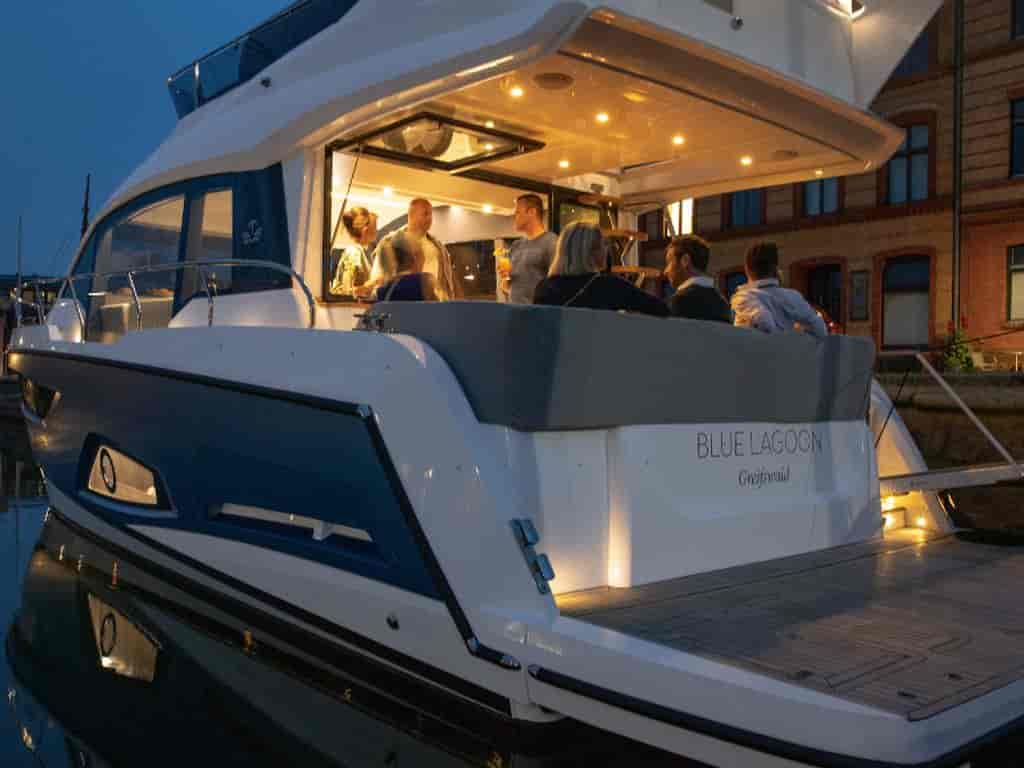 Boat picture 7
