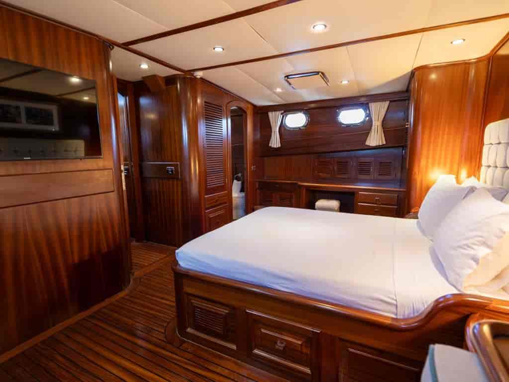 Boat picture 13