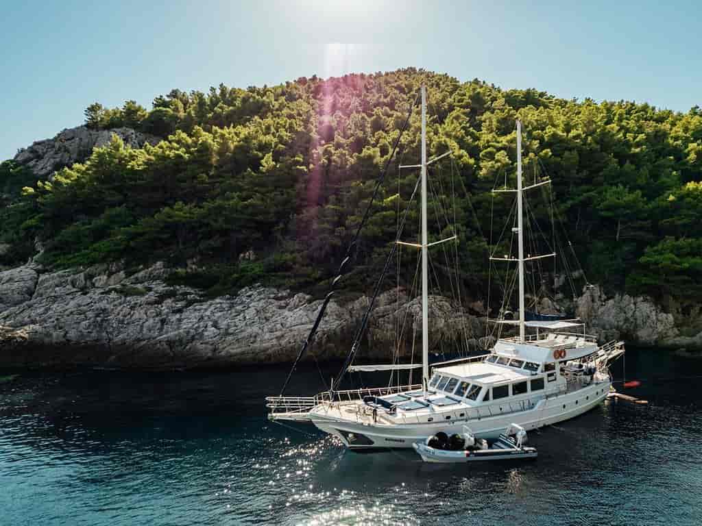 Boat picture 9