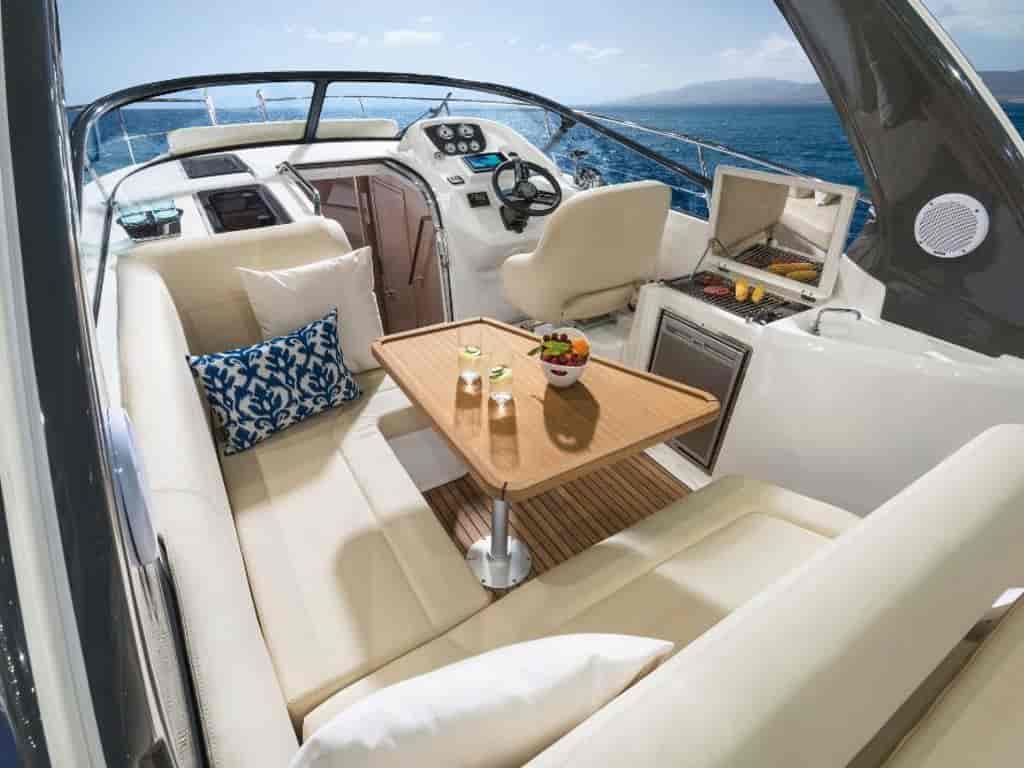 Boat picture 9
