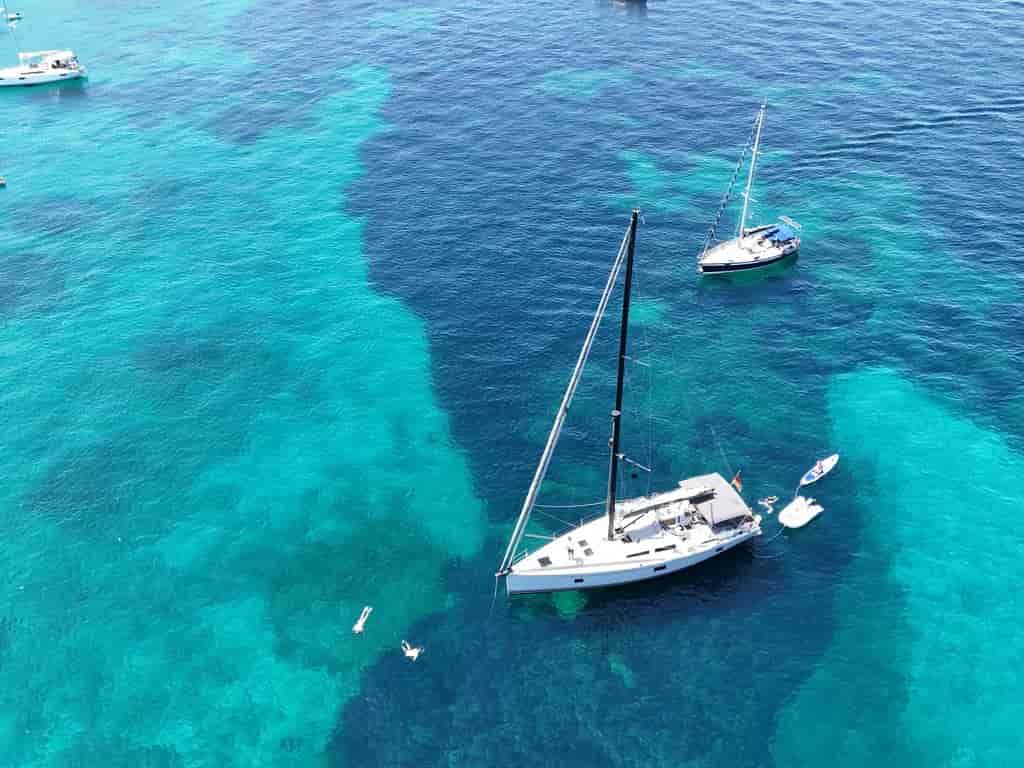 Boat picture 9