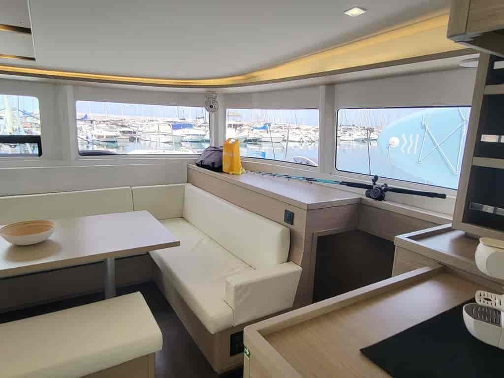 Boat picture 16