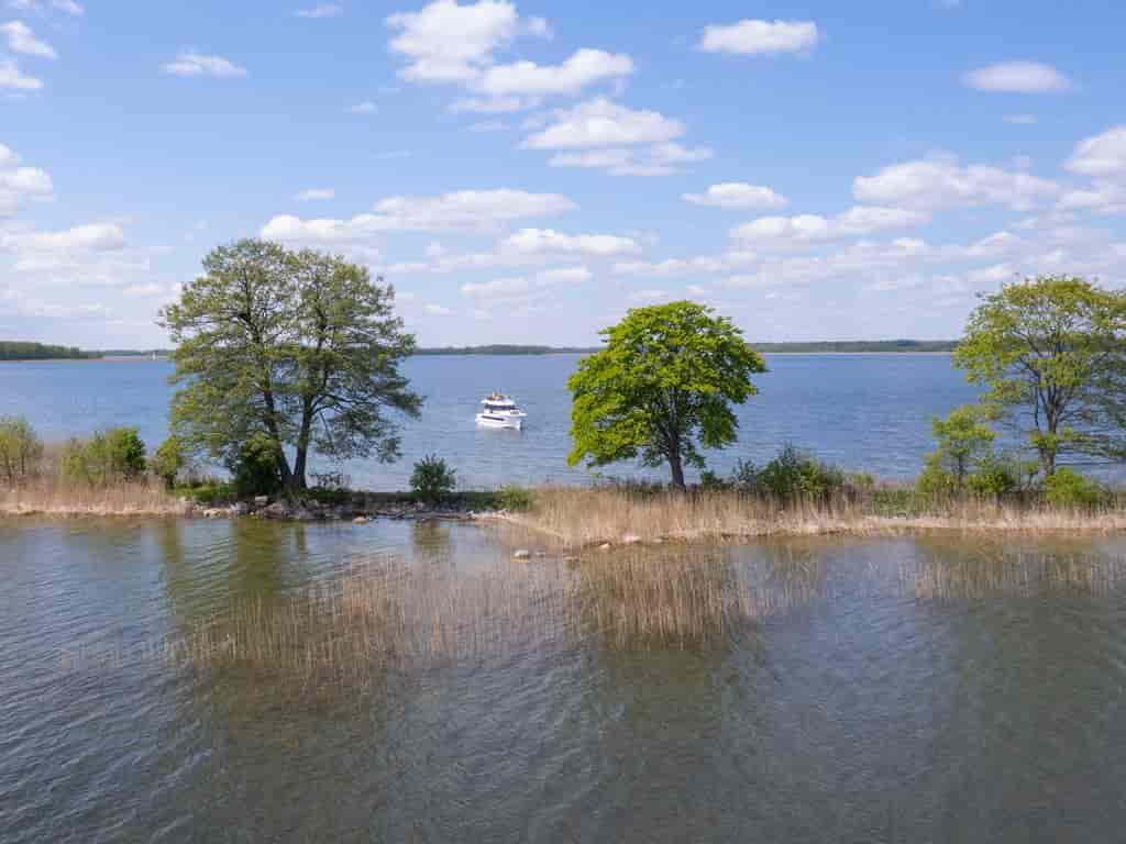 Boat picture 17