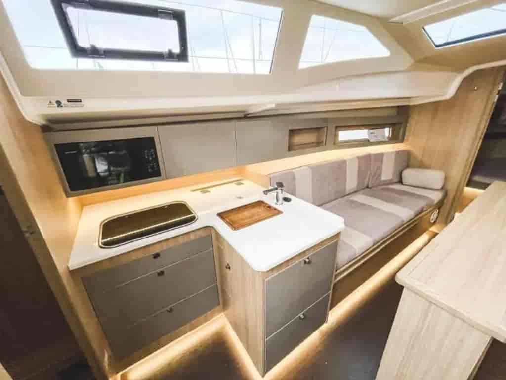 Boat picture 30