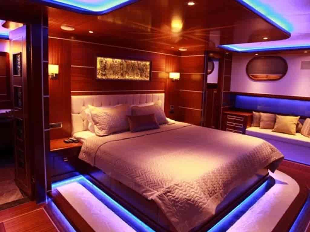 Boat picture 3