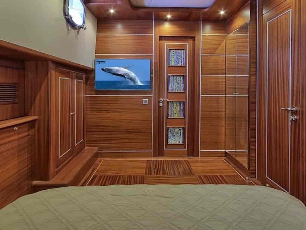Boat picture 13