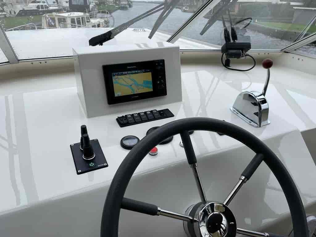 Boat picture 9