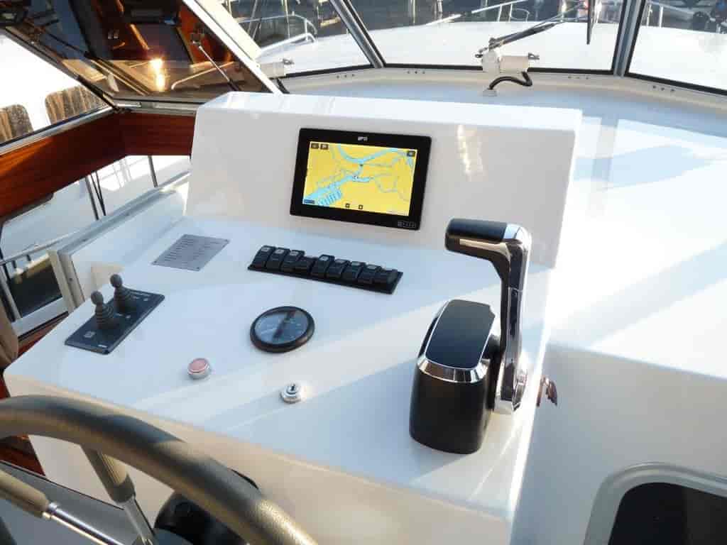 Boat picture 9