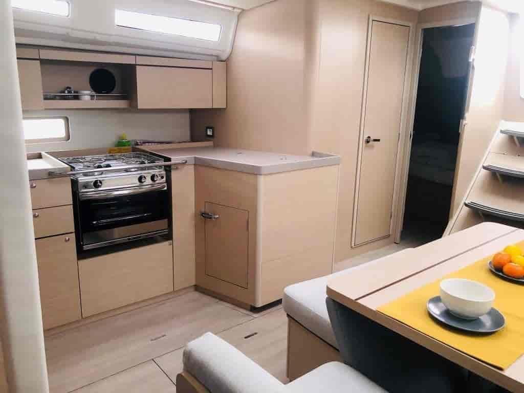 Boat picture 9