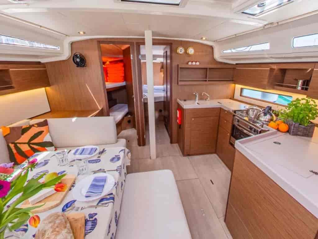 Boat picture 9