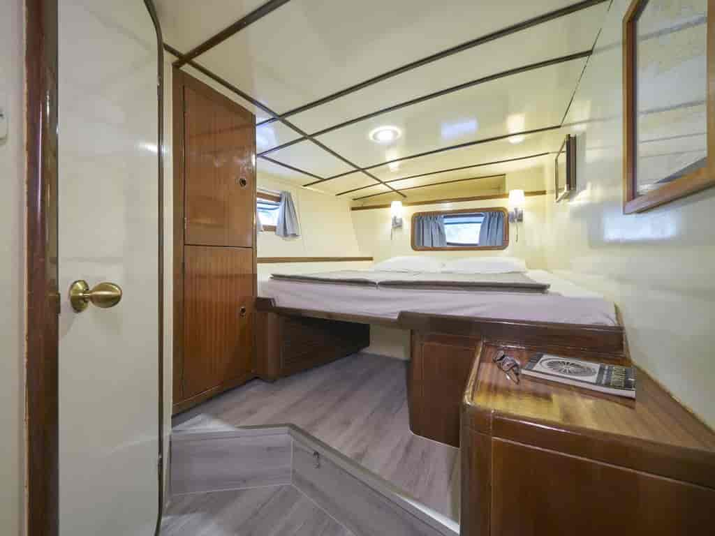 Boat picture 17