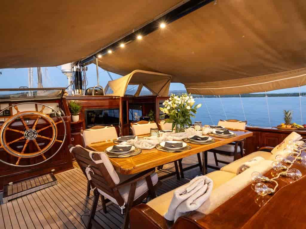 Boat picture 20