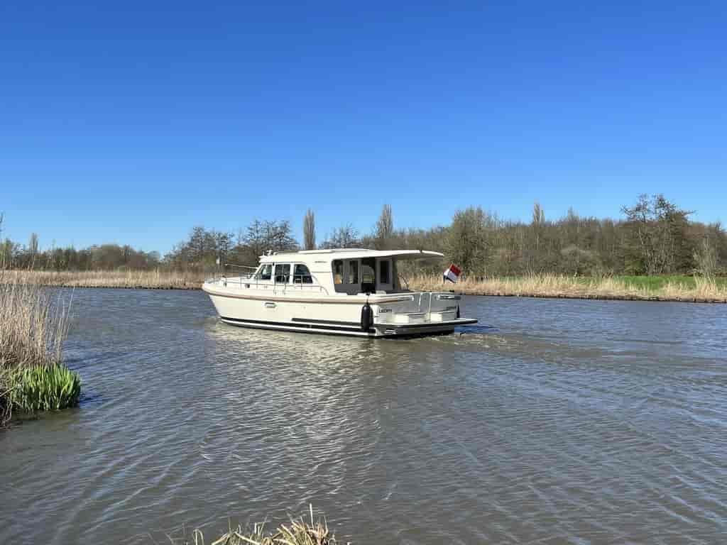 Boat picture 14