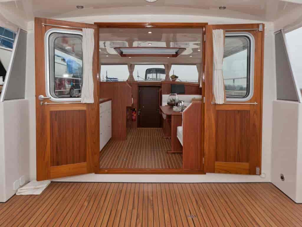 Boat picture 16