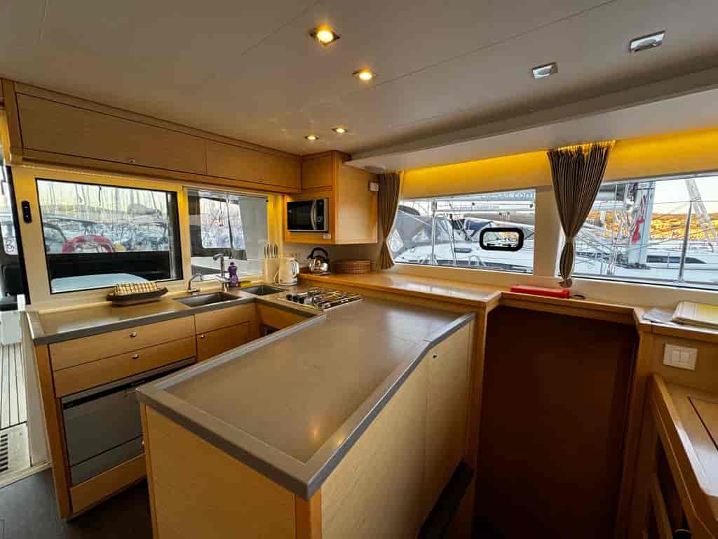 Boat picture 26