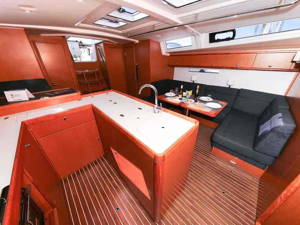 Boat picture 14