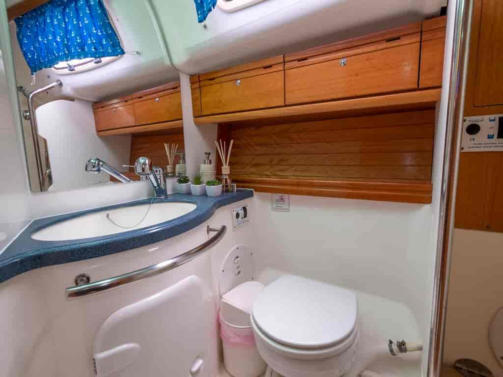 Boat picture 9