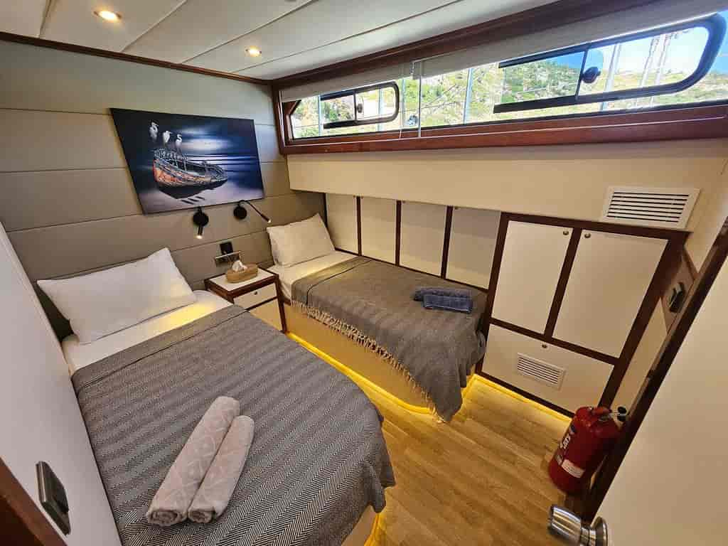 Boat picture 4