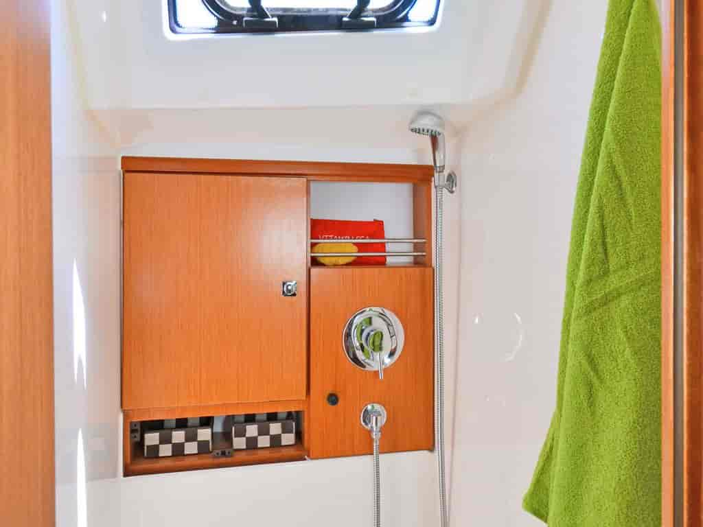 Boat picture 12