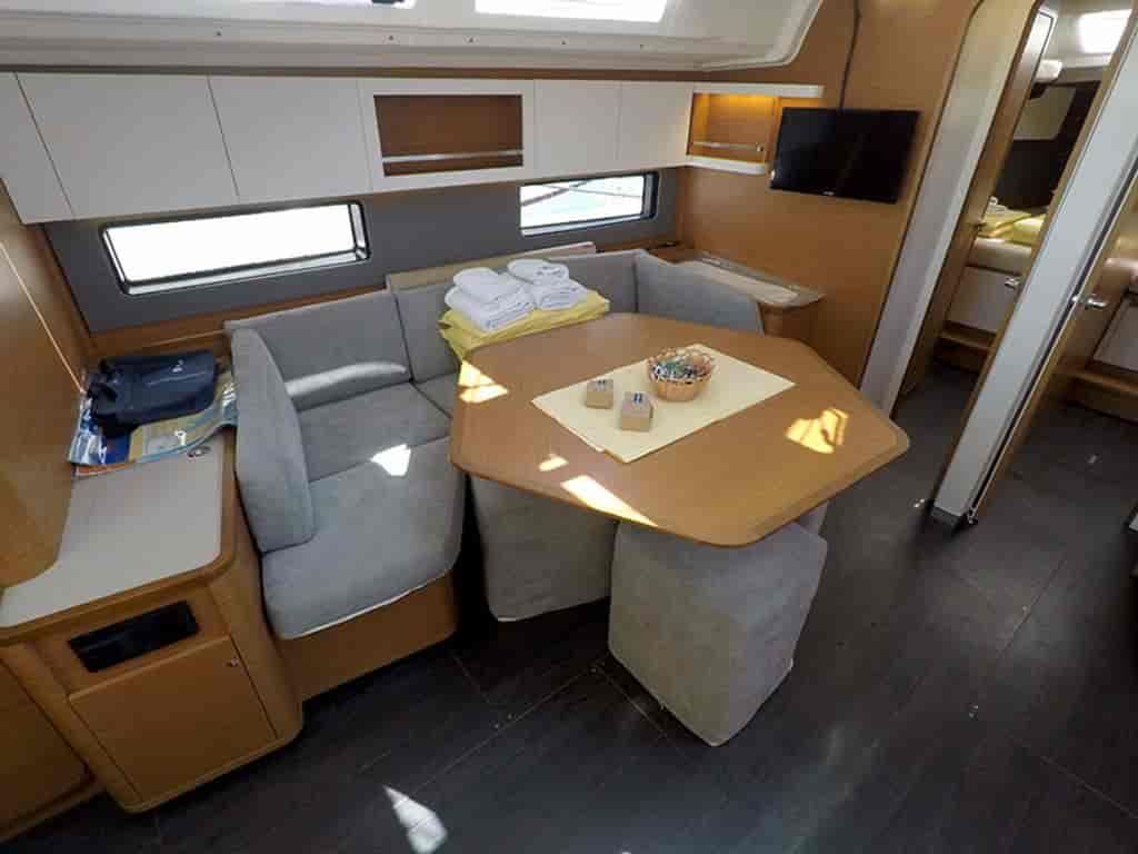 Boat picture 9