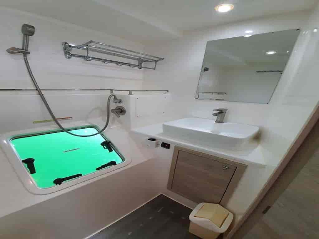 Boat picture 17