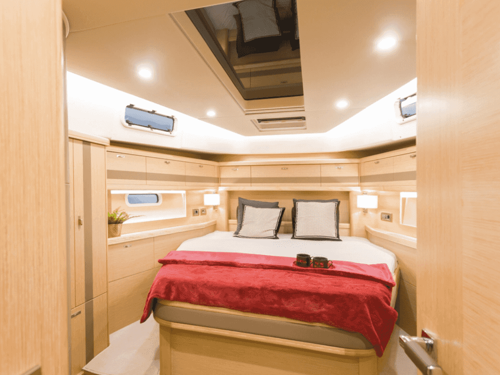 Boat picture 9