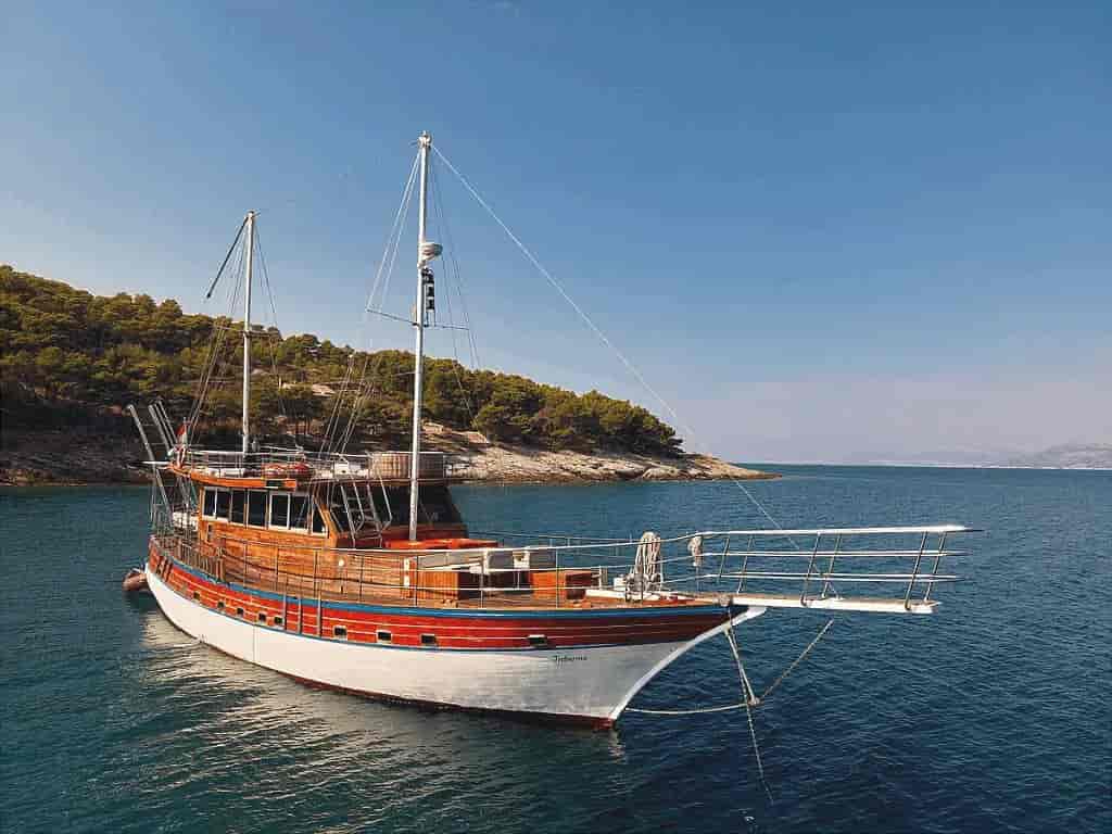 Boat picture 12