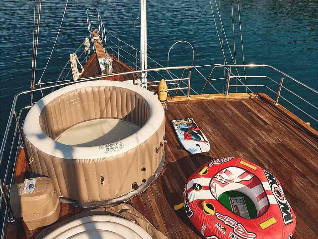 Boat picture 16