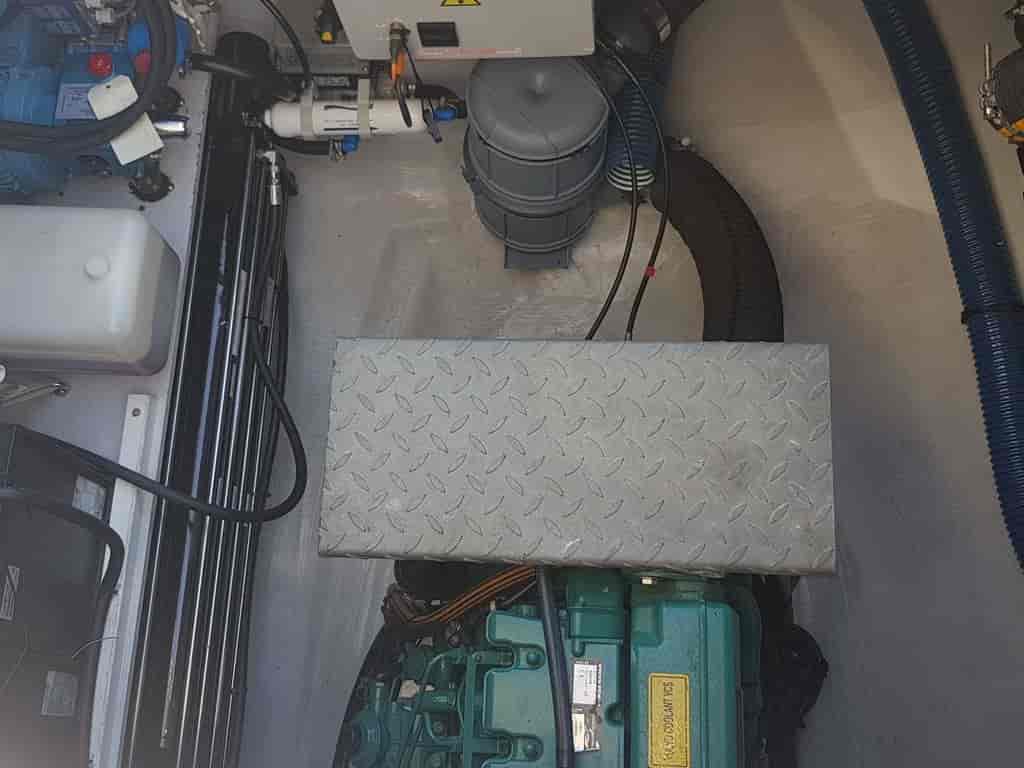 Boat picture 16