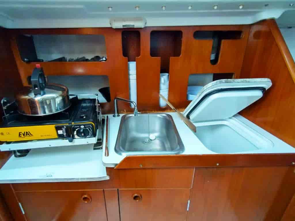 Boat picture 9