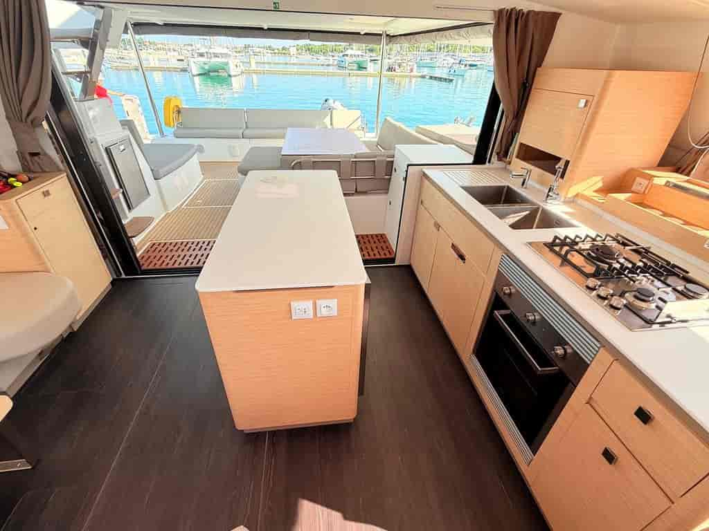 Boat picture 25