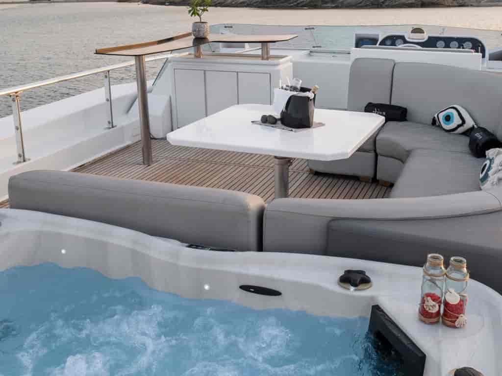 Boat picture 9