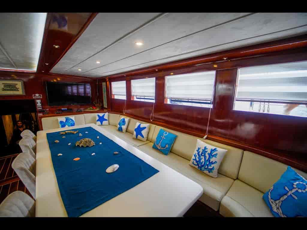 Boat picture 3