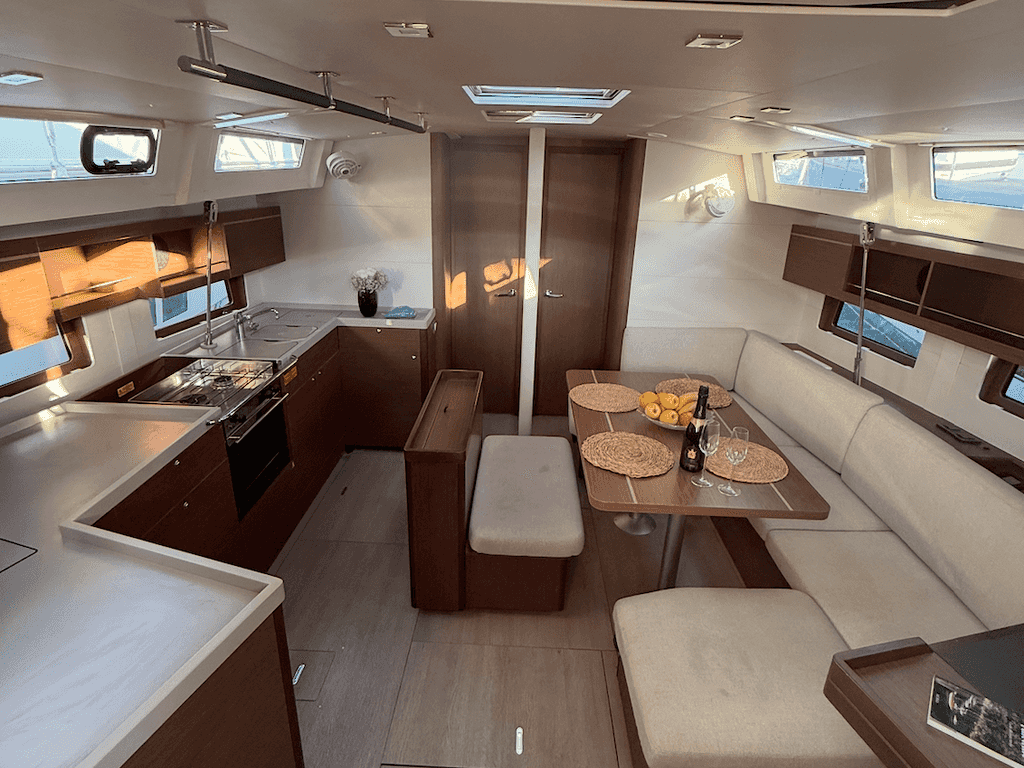 Boat picture 17