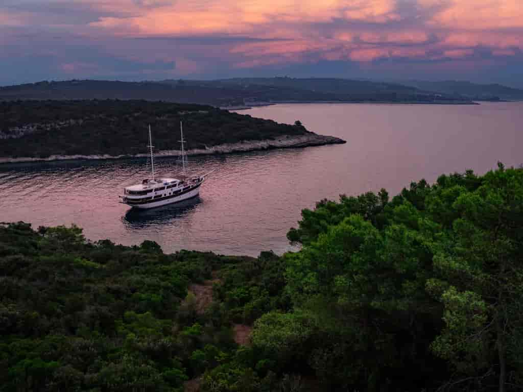 Boat picture 25