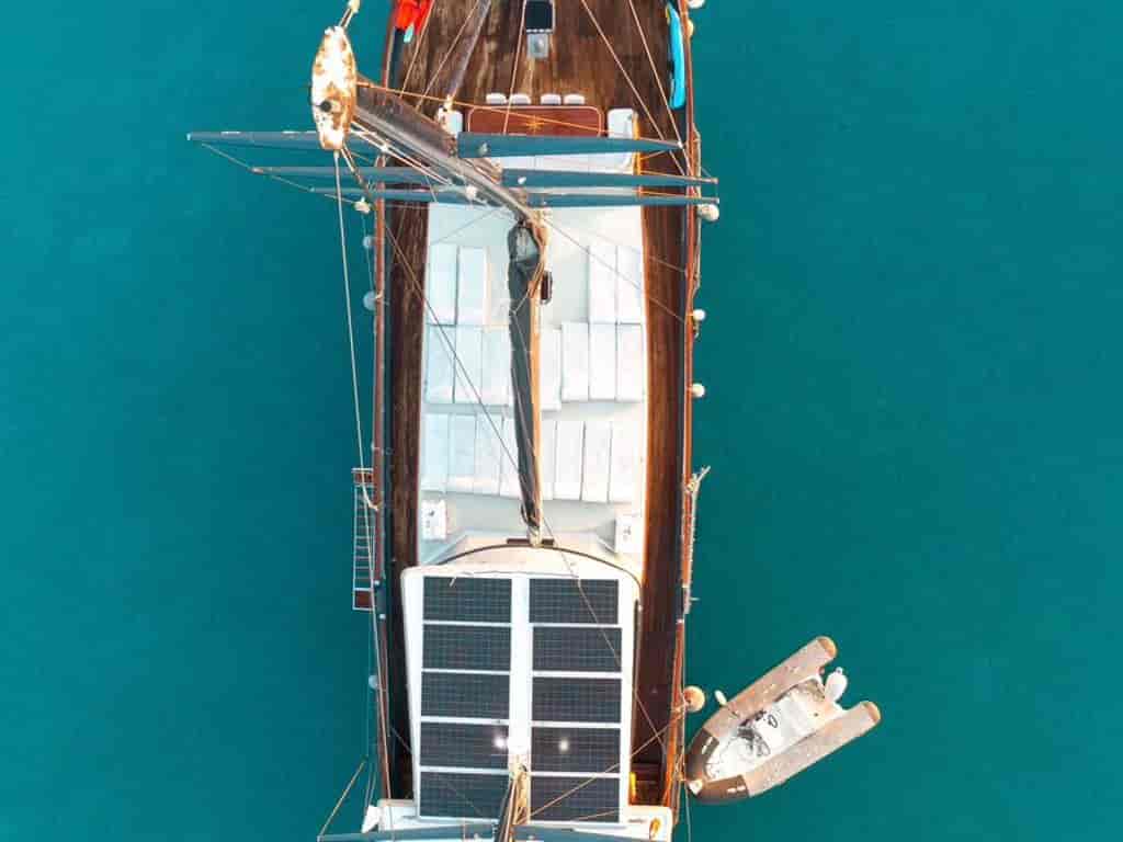 Boat picture 9