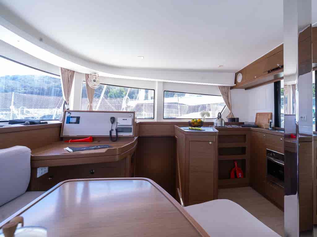 Boat picture 30