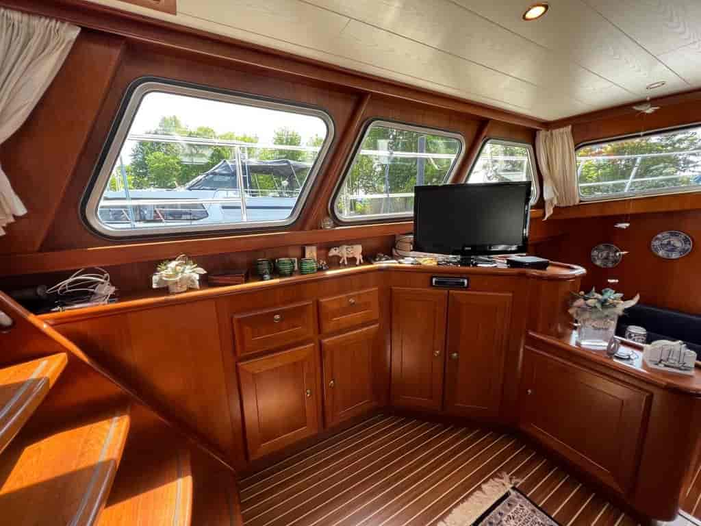 Boat picture 16