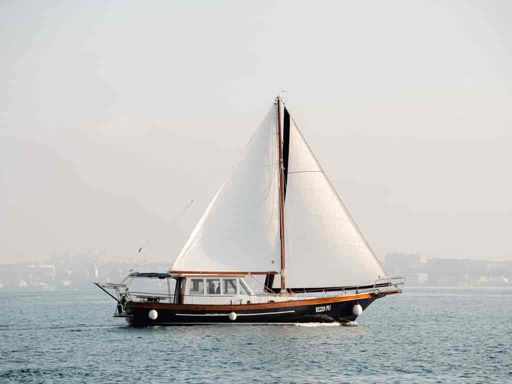 Boat picture 9