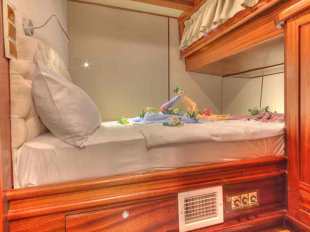 Boat picture 6
