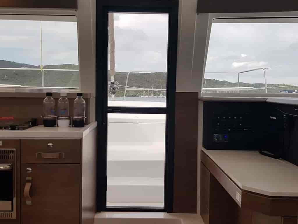 Boat picture 37